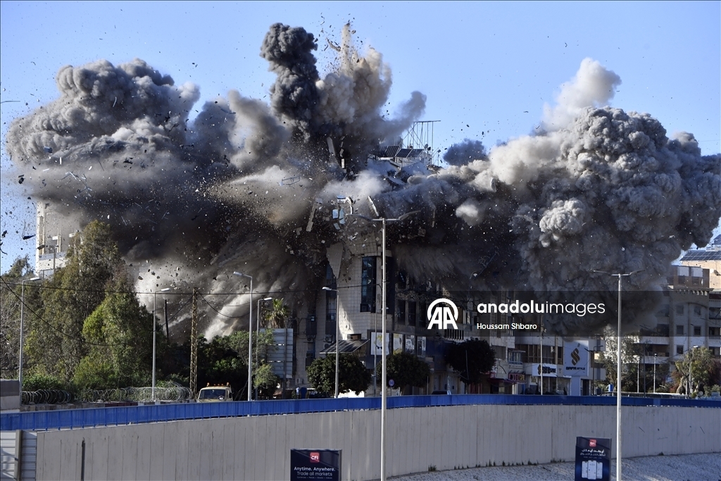 Израиль нанес авиаудар по району Дахия к югу от Бейрута 1