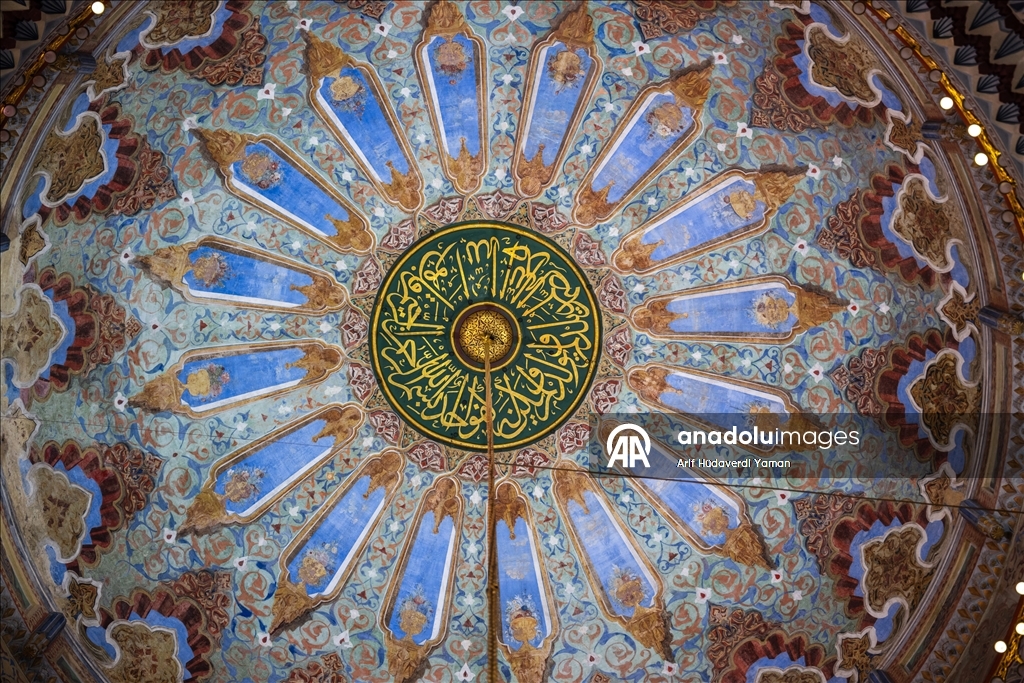 Мост между современностью и традициями: Мечеть Пертевнияль Валиде Султан