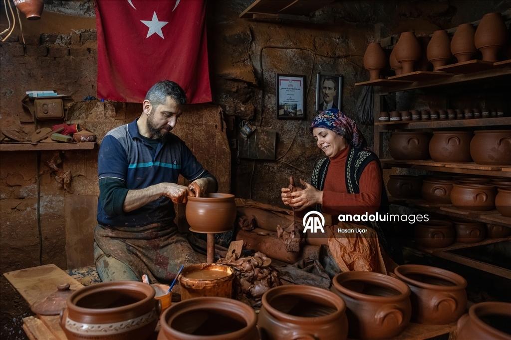 Karacasu’da çömlekçilik geleneği sürdürülüyor
