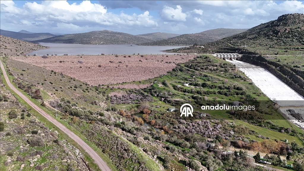 İzmir'de kritik seviyeleri gören barajlardaki su miktarı yağışlarla güçlendi