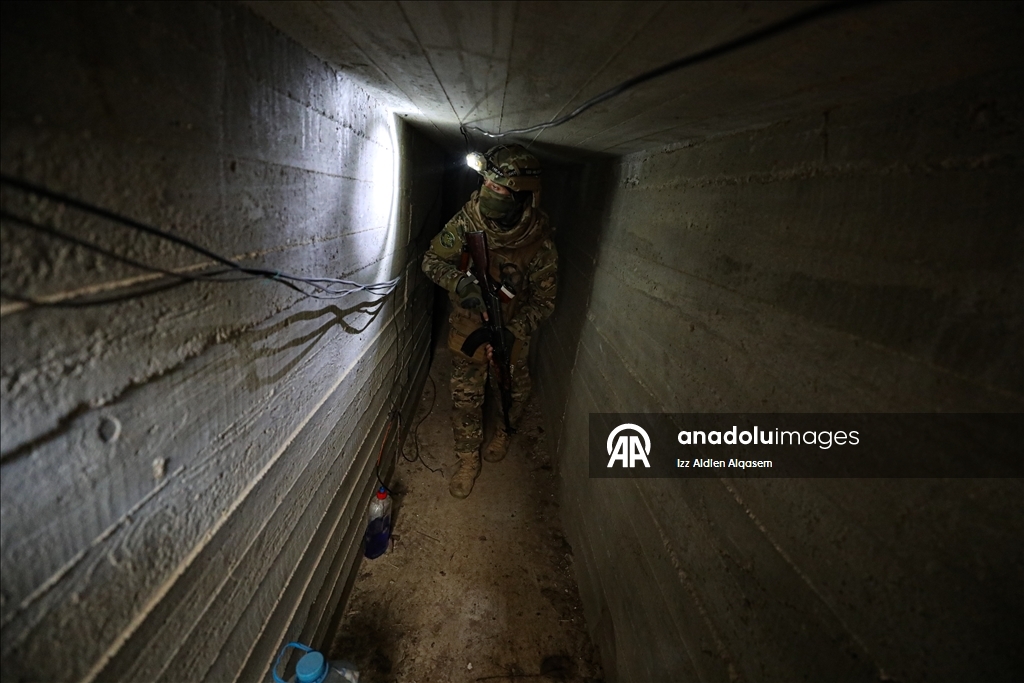 الأناضول توثق أنفاقا سرية استُخدمت لتهريب السلاح إلى لبنان