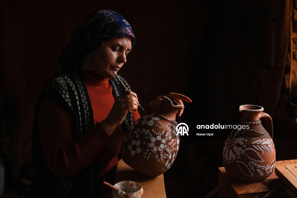 Karacasu’da çömlekçilik geleneği sürdürülüyor