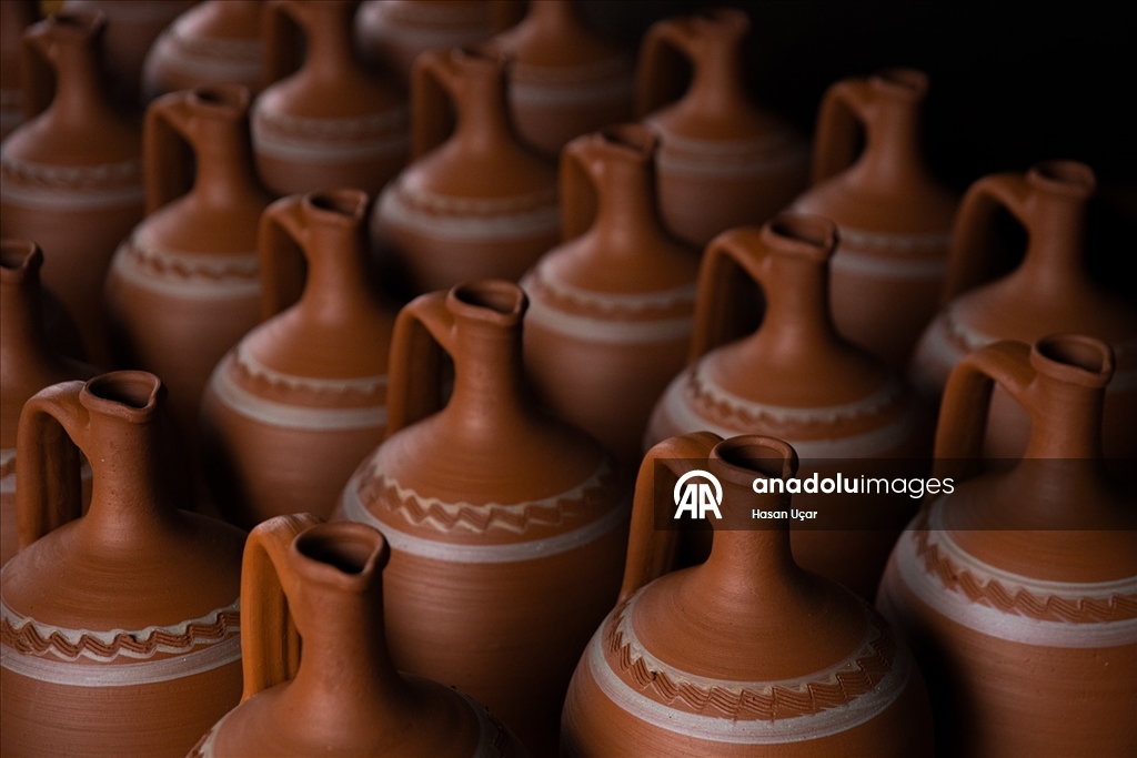 Karacasu’da çömlekçilik geleneği sürdürülüyor