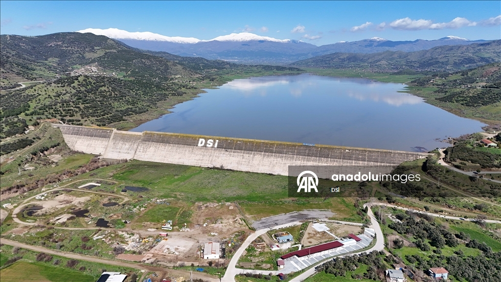 İzmir'de kritik seviyeleri gören barajlardaki su miktarı yağışlarla güçlendi