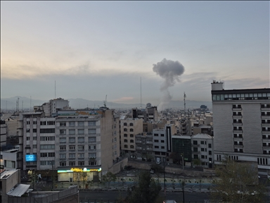 Мощные взрывы прогремели в Тегеране на фоне ударов США и Израиля