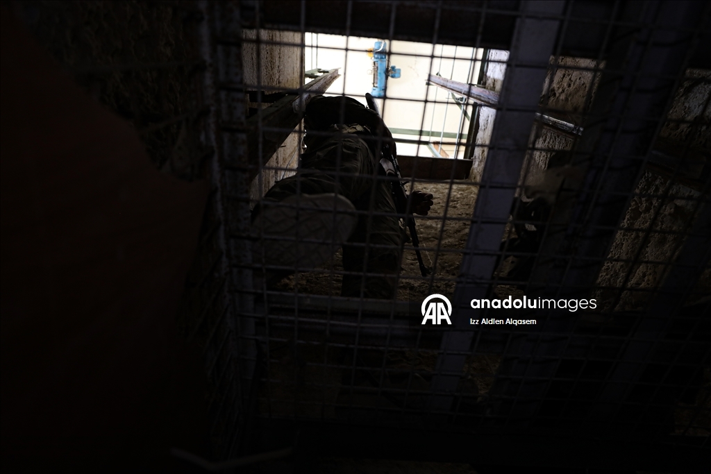 Сирия–Ливан: туннели для контрабанды оружия попали в объектив "Анадолу"