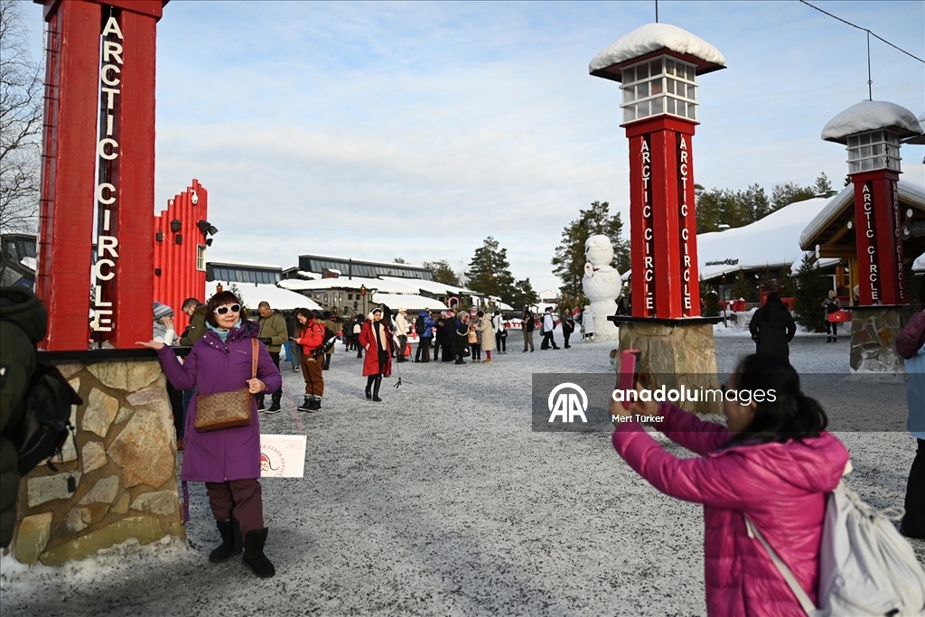 Kuzey Kutup Dairesi'nin üzerinden geçen masalsı Fin kenti