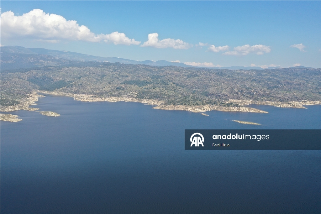 Aydın ve Denizli'de yağış arttı, baraj seviyeleri yükseldi