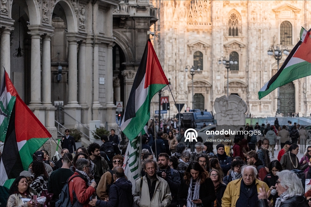 İsrail'in Filistinli esirleri hedef alan "idam yasası" İtalya'da protesto edildi