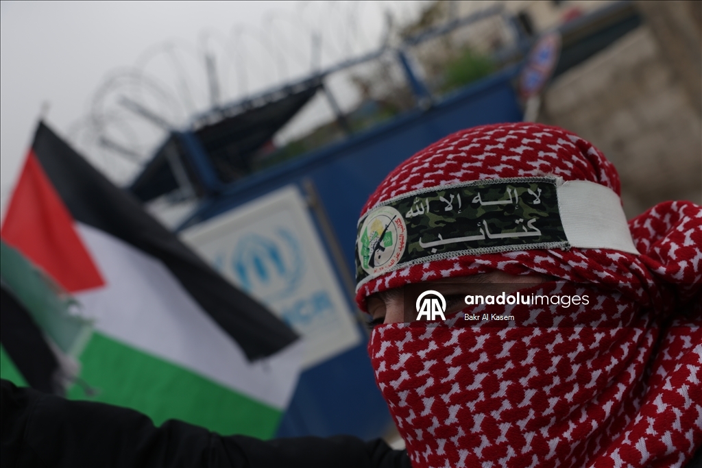 دمشق.. مظاهرة للتنديد بالقانون الإسرائيلي بشأن إعدام الأسرى الفلسطينيين