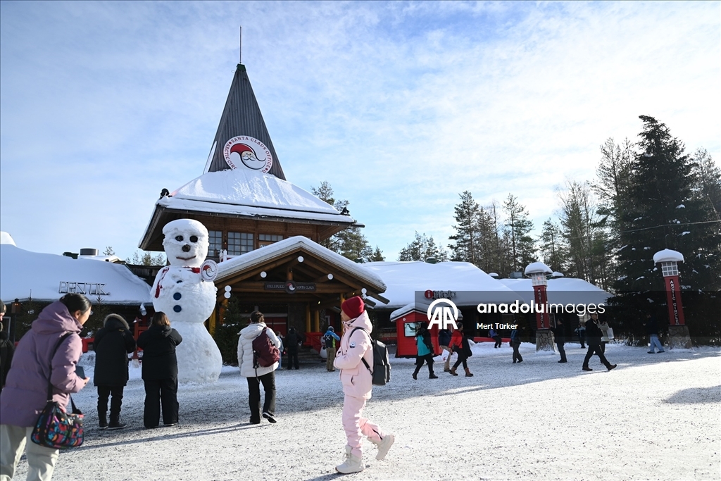 Kuzey Kutup Dairesi'nin üzerinden geçen masalsı Fin kenti