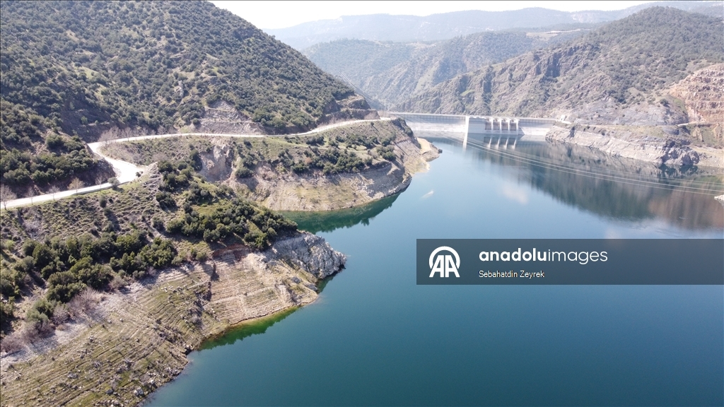 Aydın ve Denizli'de yağış arttı, baraj seviyeleri yükseldi