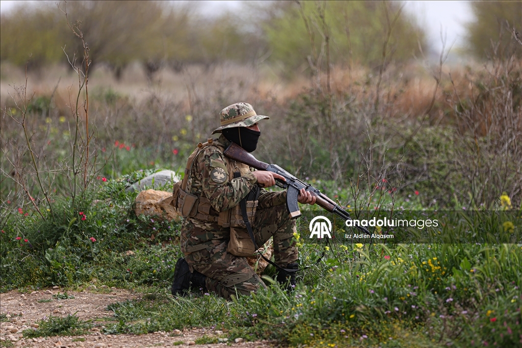 Сирия–Ливан: туннели для контрабанды оружия попали в объектив "Анадолу"