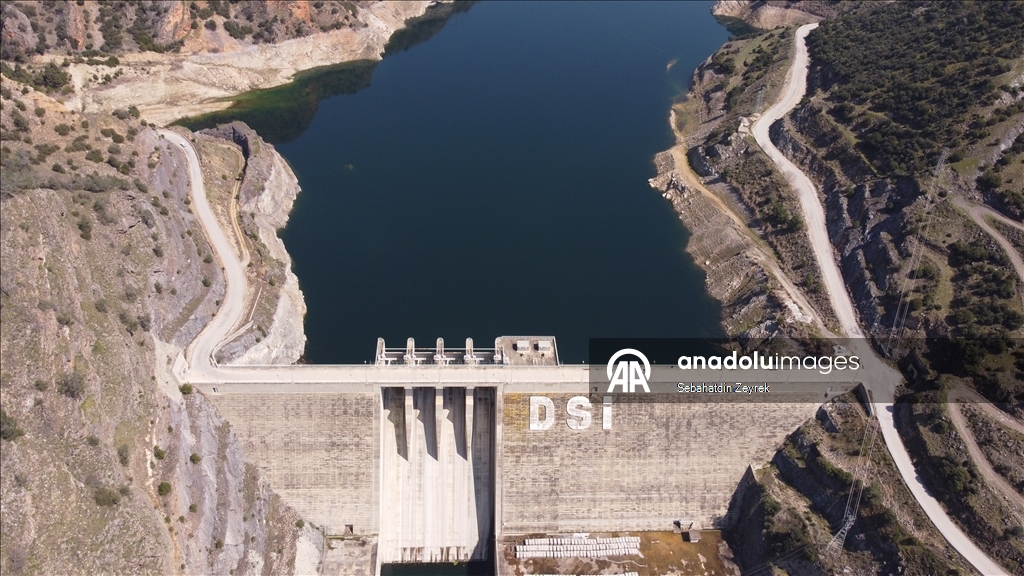 Aydın ve Denizli'de yağış arttı, baraj seviyeleri yükseldi