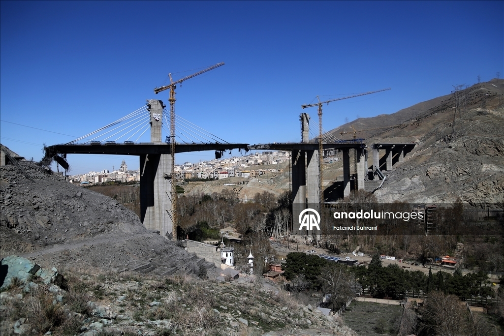 "Анадолу" заснял разрушенный после ударов США мост B1 между Тегераном и Кереджем 1