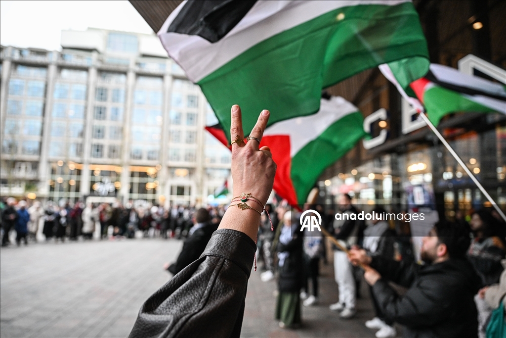 Протест в Роттердаме против закона Израиля о смертной казни для палестинцев 12