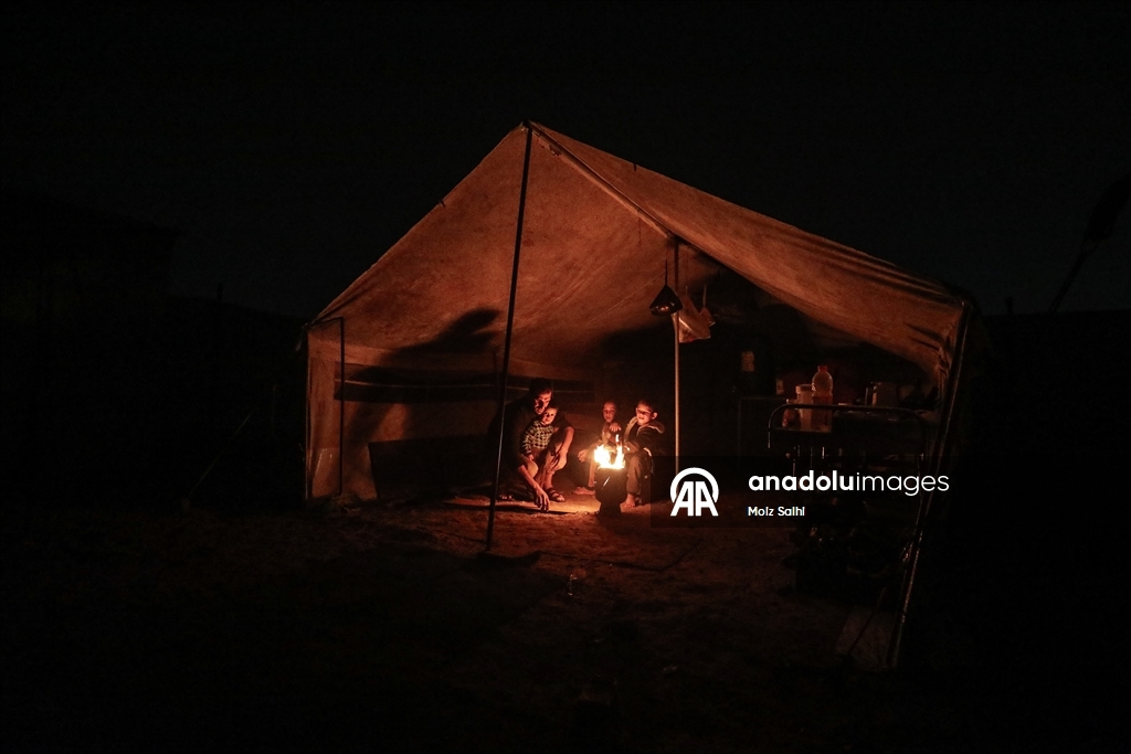 Повседневная жизнь в лагере беженцев Бурейдж в Газе