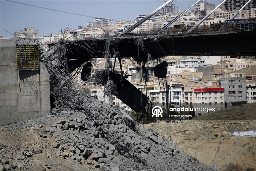 "Анадолу" заснял разрушенный после ударов США мост B1 между Тегераном и Кереджем 2