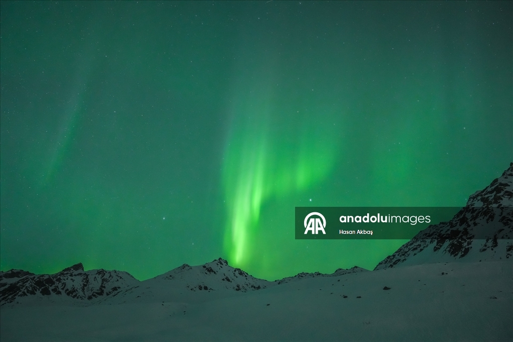 Alaska semalarında ''Kuzey Işıkları'' görsel şölen sundu
