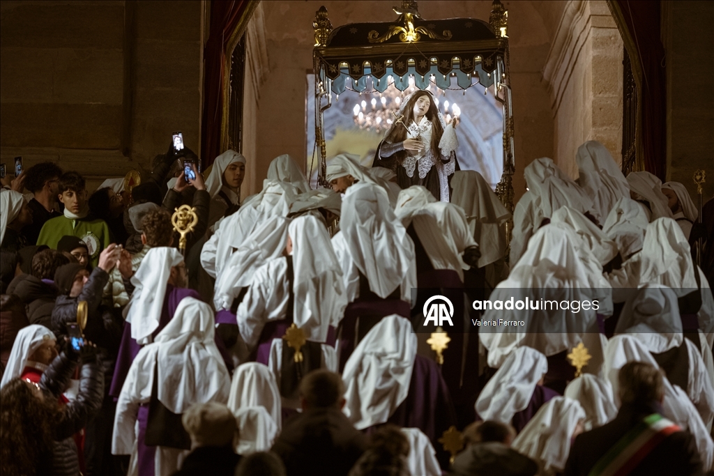 В Италии прошло шествие в Страстную пятницу