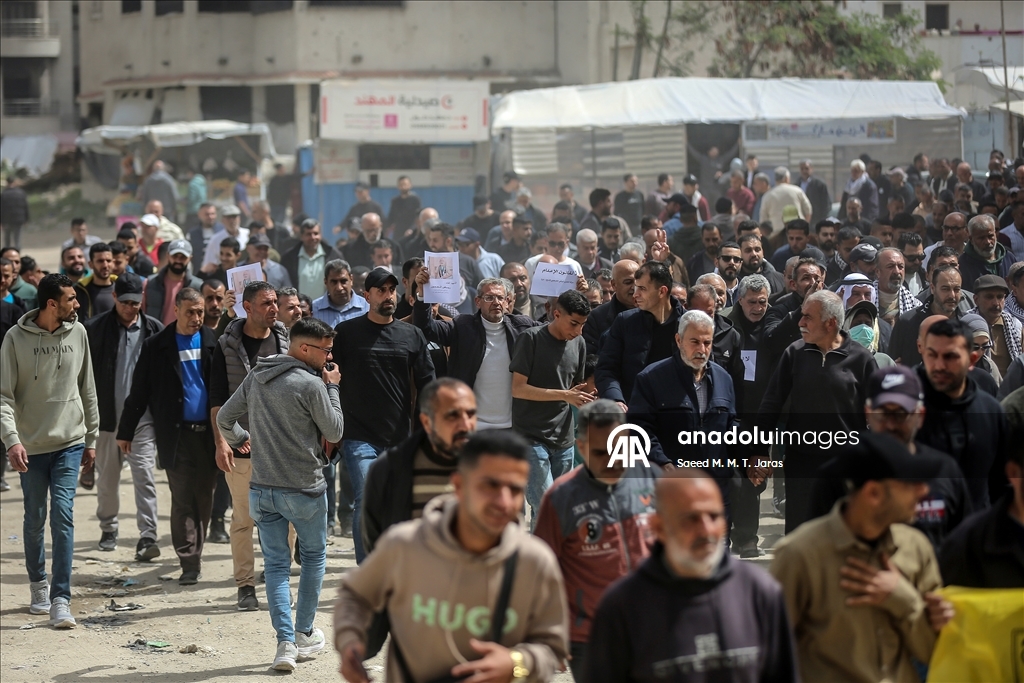 Protest held in Gaza against Israel’s death penalty law targeting Palestinian prisoners