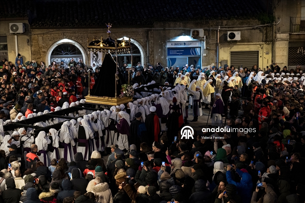В Италии прошло шествие в Страстную пятницу