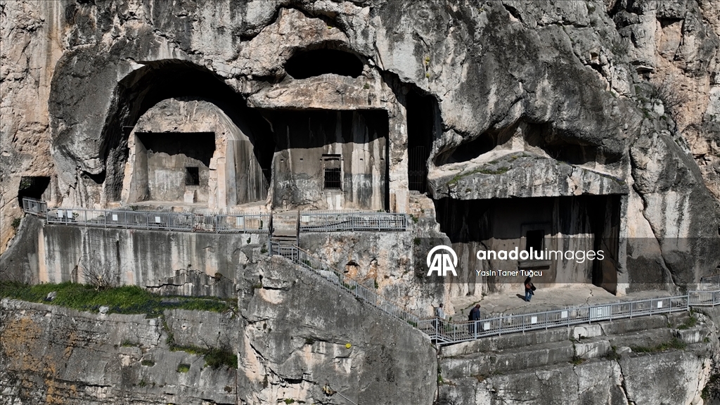 أماسيا التركية.. تاريخ وثقافة وطبيعة ترسخ مكانتها السياحية 