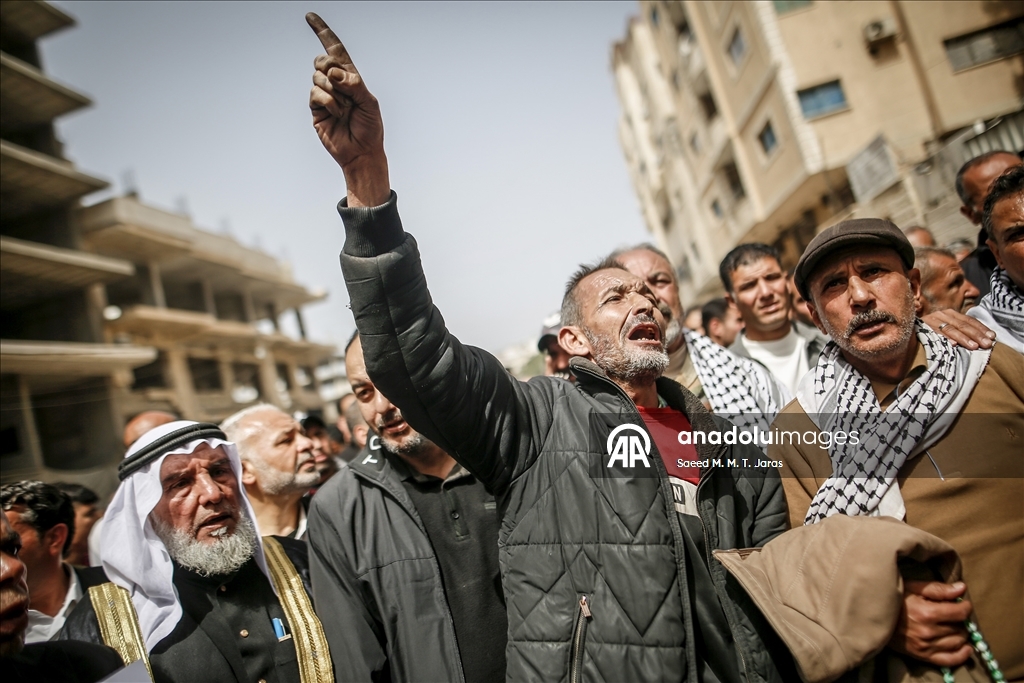 غزة.. احتجاجًا على قانون إسرائيلي يستهدف إعدام الأسرى الفلسطينيين