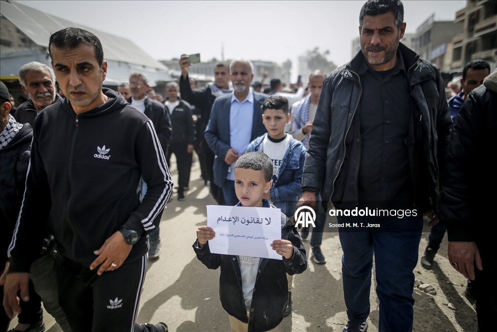 غزة.. احتجاجًا على قانون إسرائيلي يستهدف إعدام الأسرى الفلسطينيين