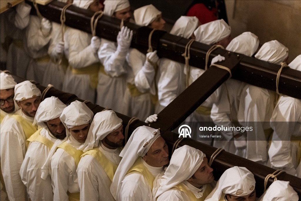 В Италии прошло шествие в Страстную пятницу