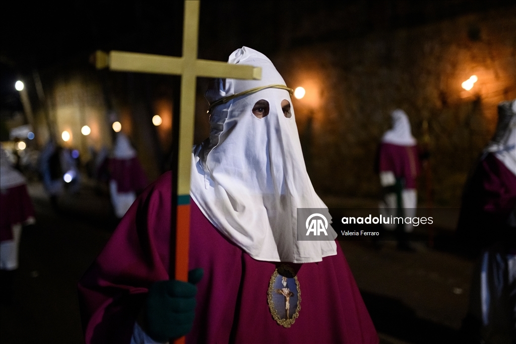 В Италии прошло шествие в Страстную пятницу