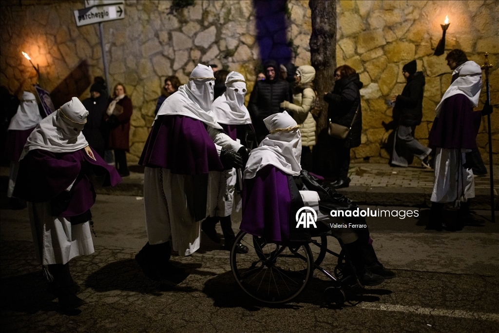 В Италии прошло шествие в Страстную пятницу