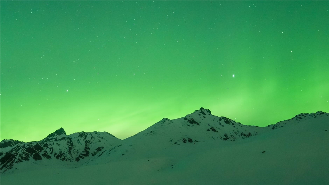 Alaska semalarında ''Kuzey Işıkları'' görsel şölen sundu