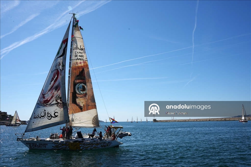 Суда международной флотилии Global Sumud отчалили из Марселя