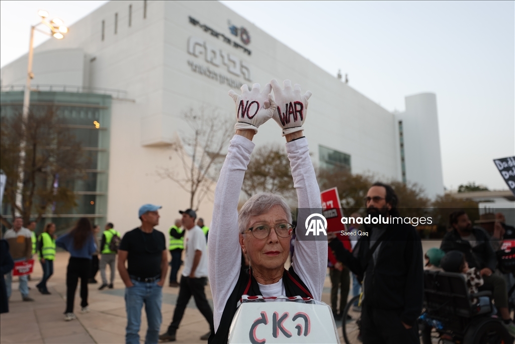 В Тель-Авиве прошла акция протеста против атак США и Израиля