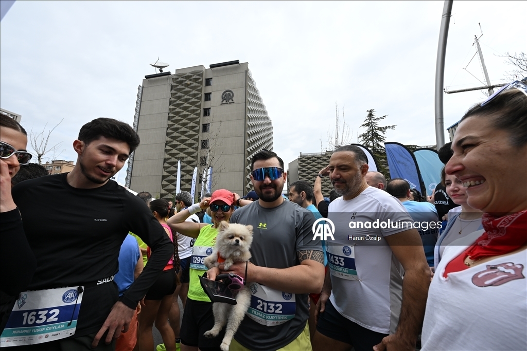В Анкаре стартовал «Забег 1920» по случаю годовщины основания агентства «Анадолу» 14