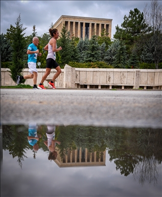 U Ankari startala inauguralna trka "1920" povodom godišnjice agencije Anadolu