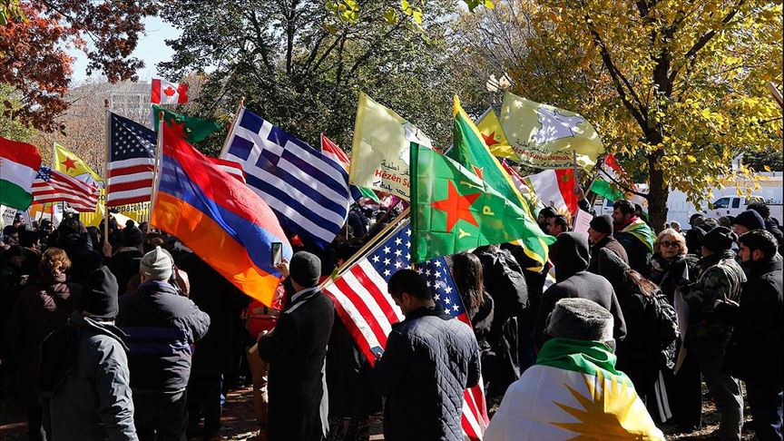 ABD&#39;de Ermeni dernekleri ve PKK yandaşlarından Türkiye karşıtı eylem