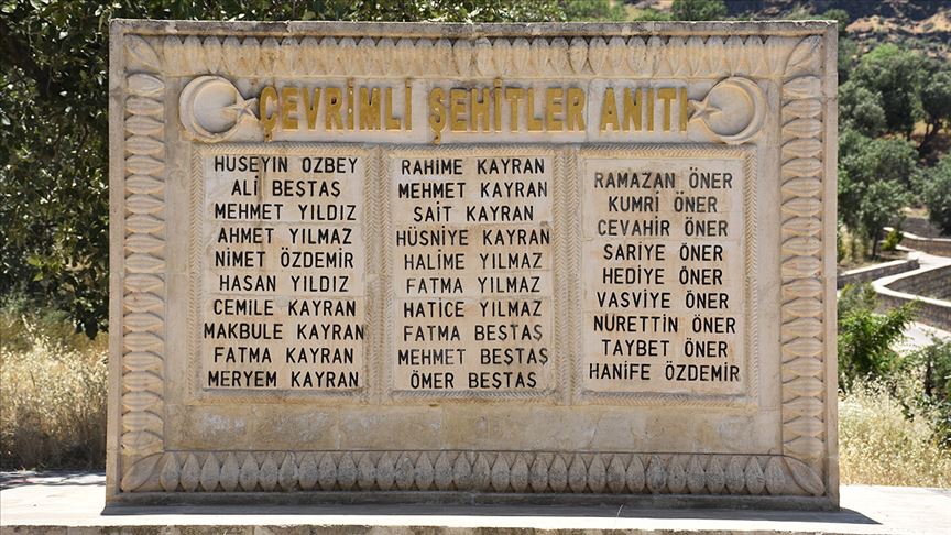 PKK'nın 27 kişiyi hayattan kopardığı Çevrimli katliamı hafızalardan  silinmedi