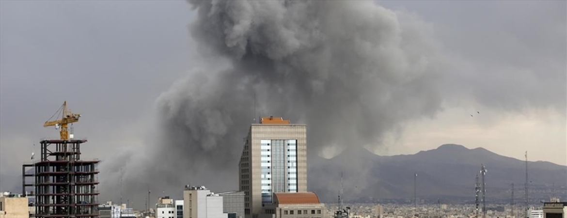 İran Kızılayı: ABD-İsrail'in ülke genelindeki saldırılarında 125 bin 630 sivil birim hasar gördü