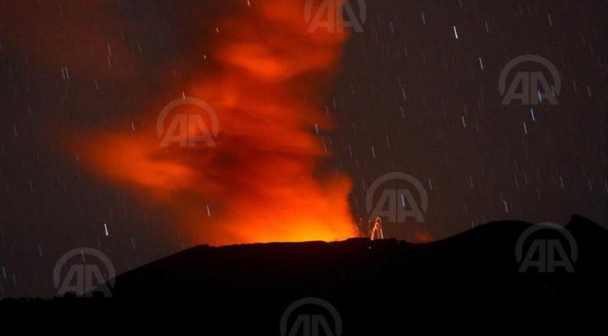 Iceland plans to get electricity from magma