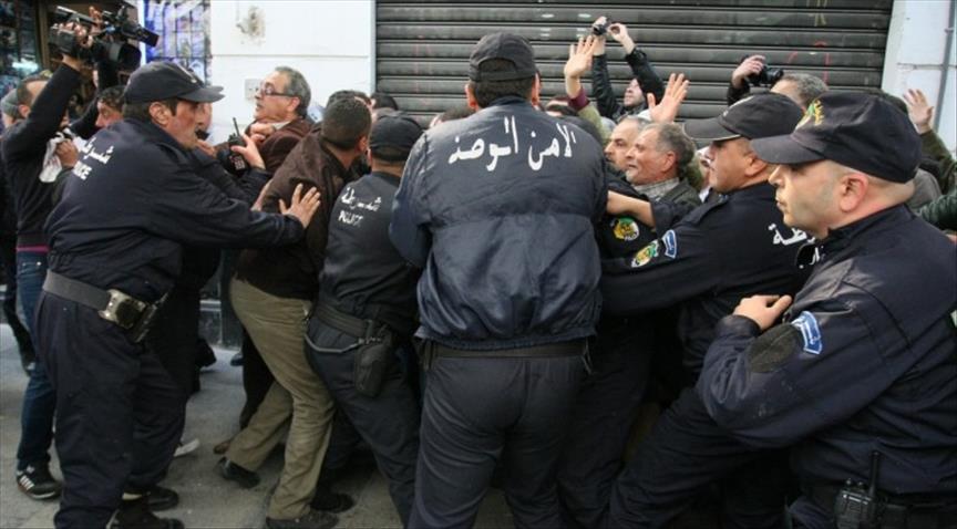 40 Algeria policemen injured in anti-shale gas protest