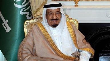 Saudi monarch receives Tony Blair in Riyadh