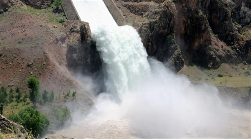 Daesh uses water and dams as weapons