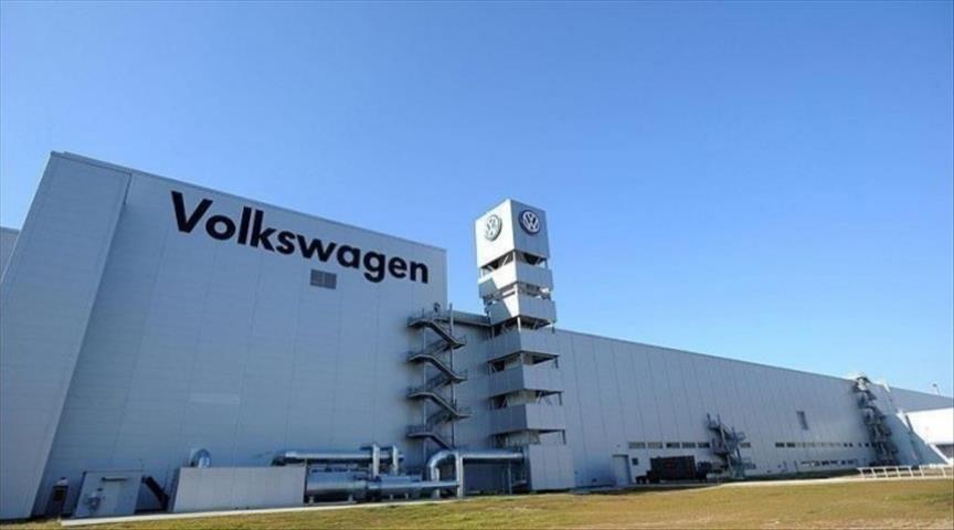 Volkswagen, US reach settlement in emissions scandal