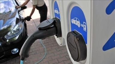 US Thanksgiving gasoline price second-lowest since 2008