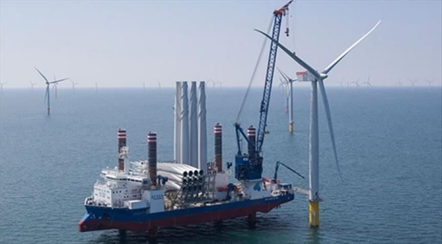 Export cables for £2.5B Scottish wind farm underway