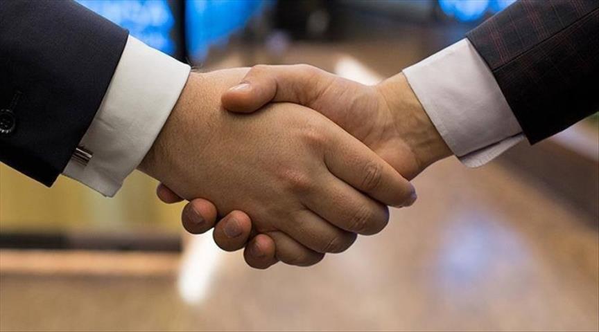 Russia's Rosneft buys 49% of Indian Essar Oil