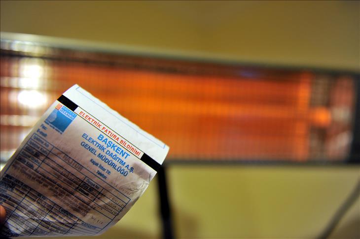 Turkey lowers limit of power users to switch suppliers