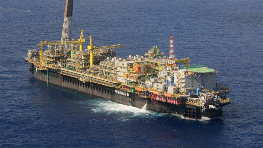 Statoil buys 25% stake in Brazil field from Petrobras